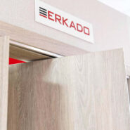 floor-decor-erkado-sgavaema-vrata-03